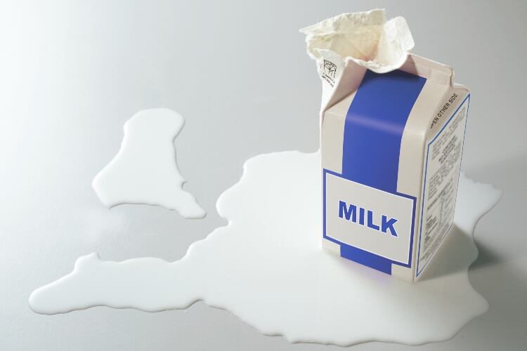 Bipartisan whole milk bill draws support from the northeast