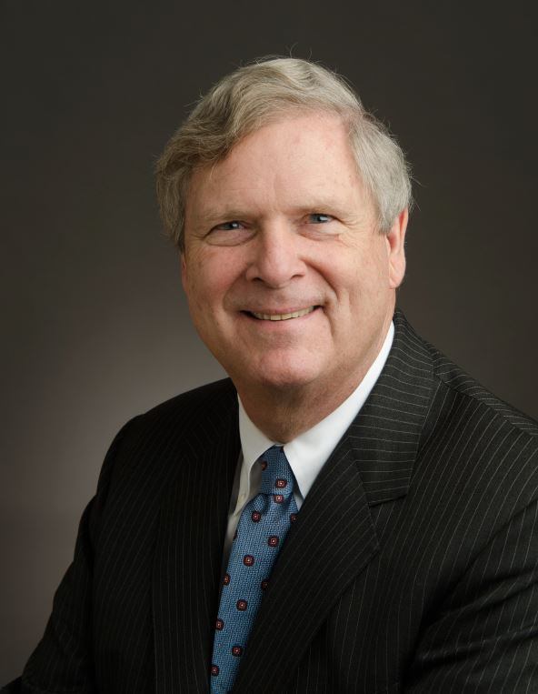 TomVilsack_headshot.jpg