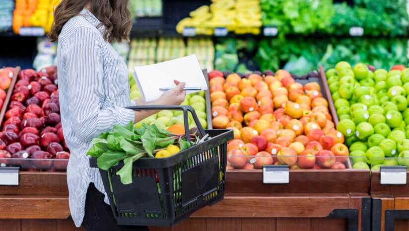 Fresh-foods-drive-sales-for-retailers-AI-s-use-continues-to-shape-in-store-operations-data-analysis.jpg