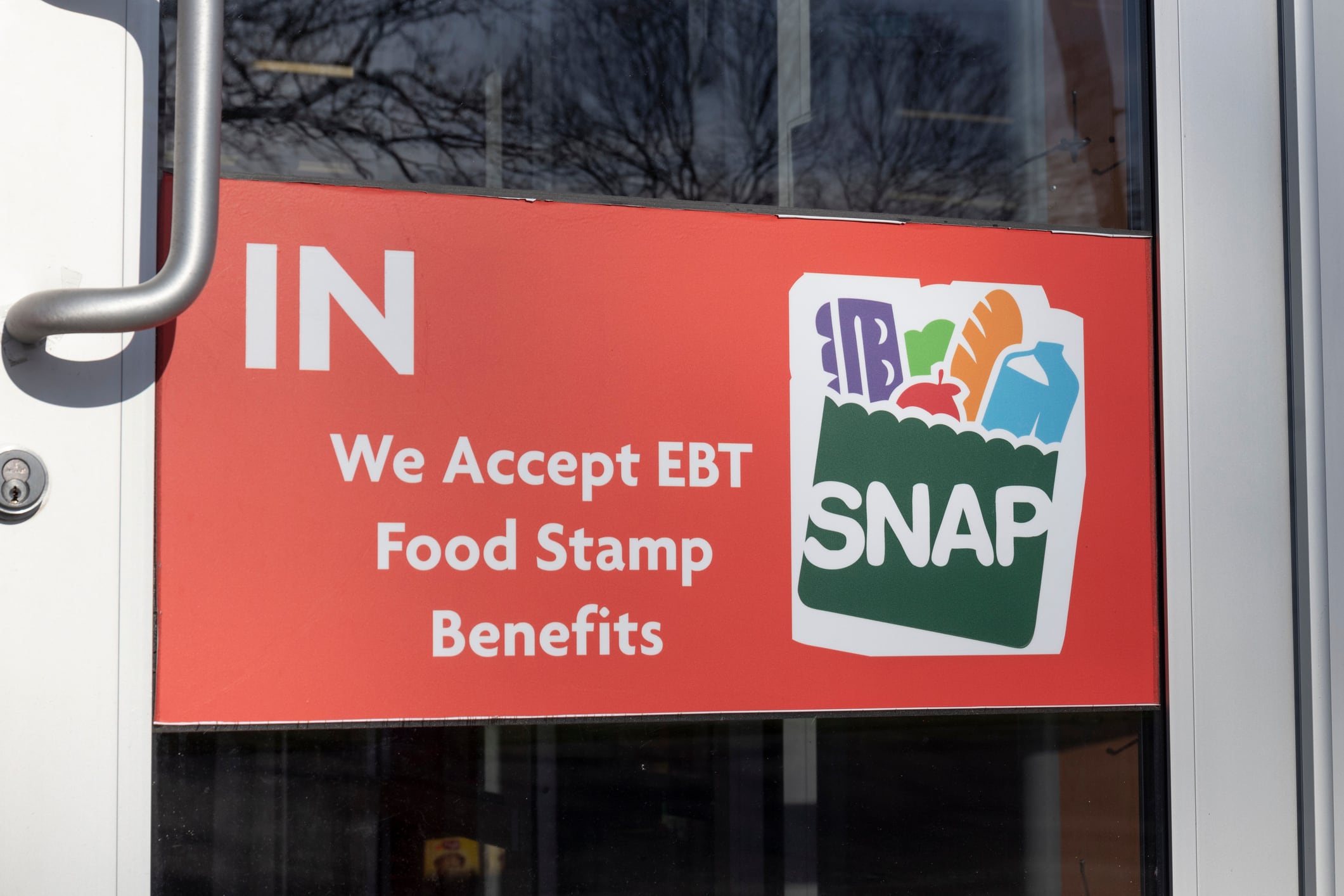 SNAP participation drops by 2 million households as retailers adjust strategies