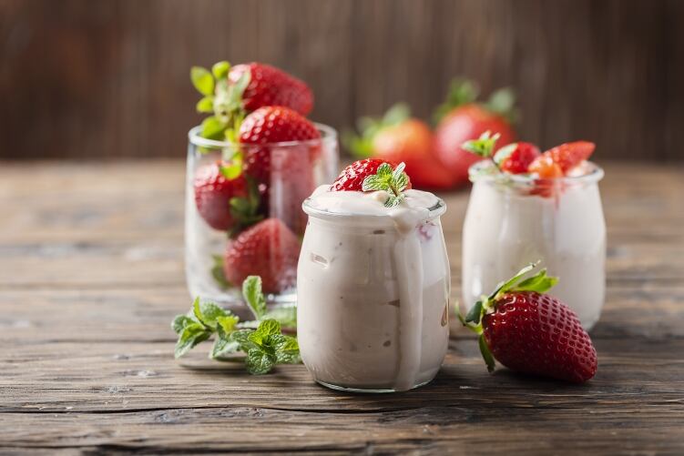 Five ways to naturally better yogurt