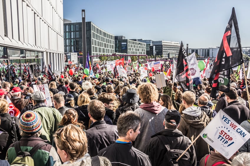 Anti-TTIP-demo-in-Berlin-Oct-2015-Copyright-anandoart.jpg