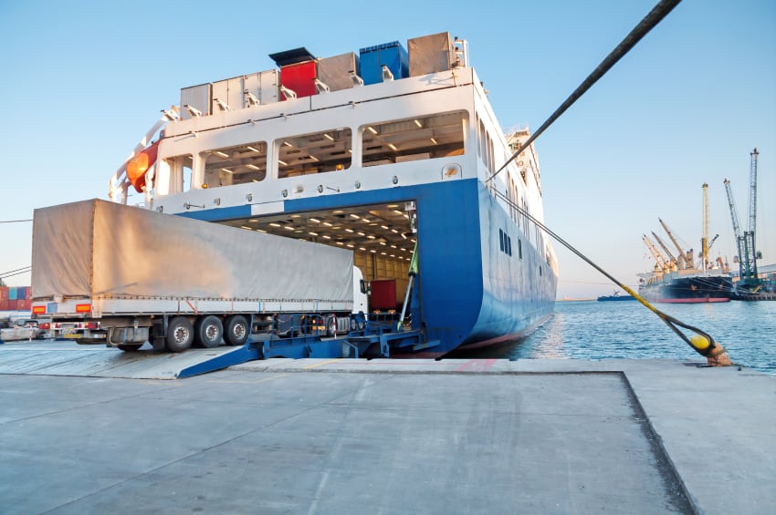 iStock_import_transport_duty.jpg