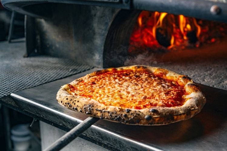 NewCulture_pizza-cooking.jpg