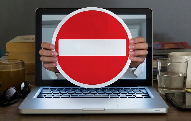 Vegan ad slammed for offensive content