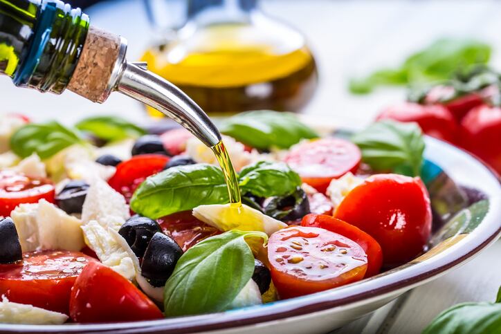 Mediterranean diet improves cholesterol-lowering potential of phytosterol supplement