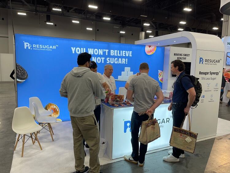Resugar-booth-at-Supply-Side-West-2.jpg