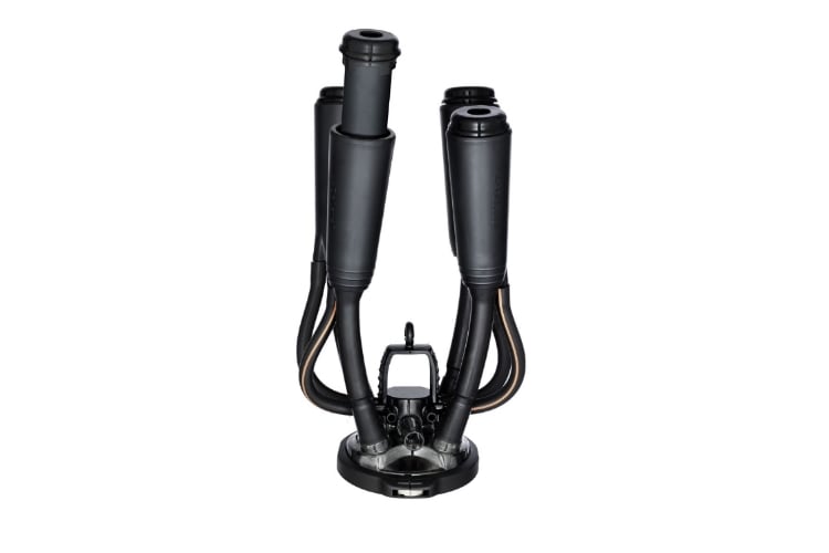 DeLaval launches Evanza milking cluster