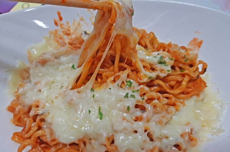 Koreans like cheese more every time they try it*