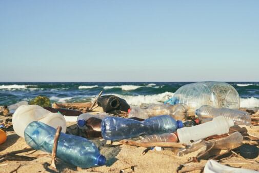 More than half of UK consumers and a third in the US in favor of plastic packaging tax