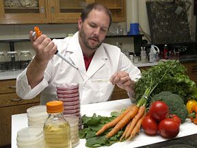 Dr-Randy-Worobo.jpg