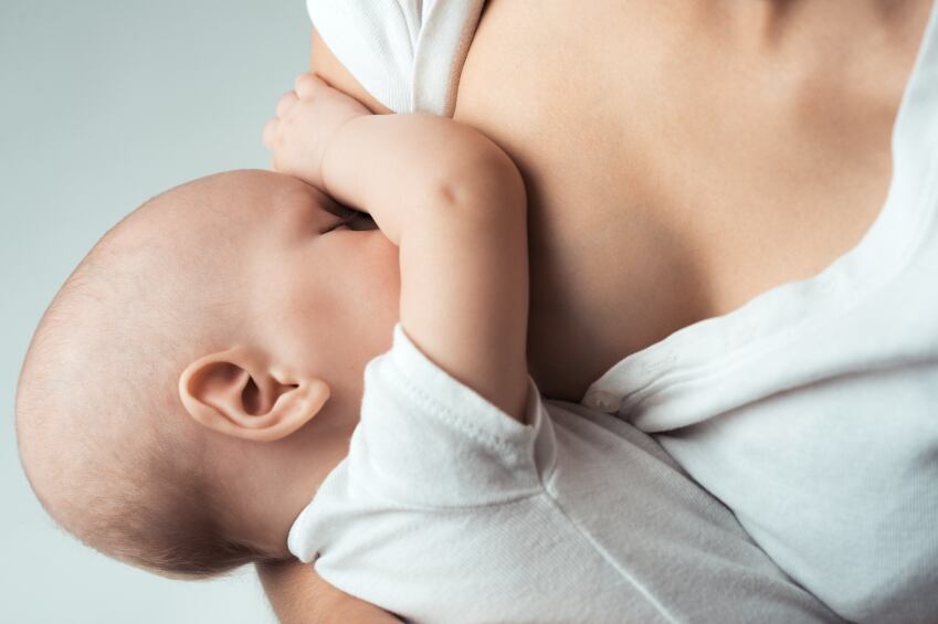 Charity calls on UK election winner to support breastfeeding initiatives 
