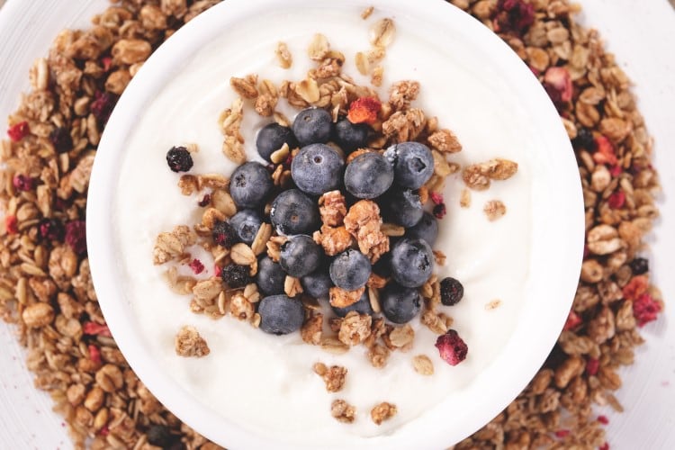 Synbiotic-yogurt-consumption-reduces-oxidative-stress-in-adults-with-metabolic-syndrome.jpg