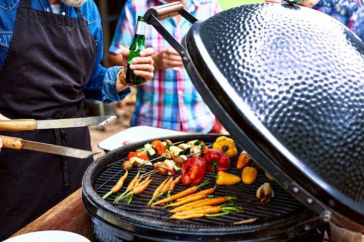 Plant-based-2-GettyImages-10-000-Hours.jpg