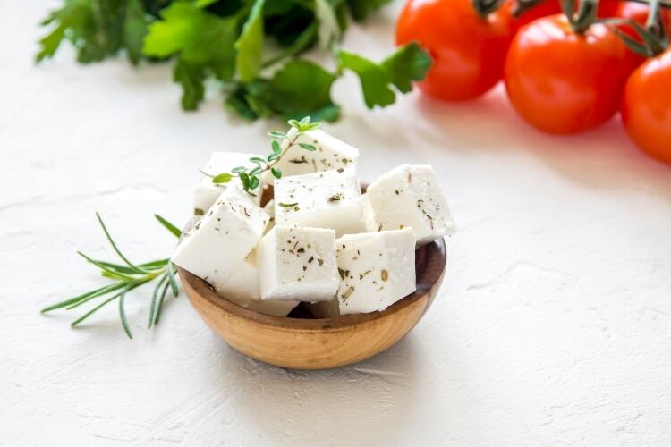 Tetra Pak launches complete processing line for white cheese