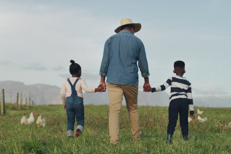 GettyImages-PeopleImages-farmer-family.png