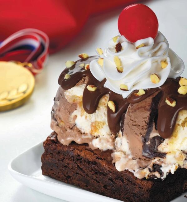 January2018-Baskin_Robbins_Bobsled_Brownie.jpg