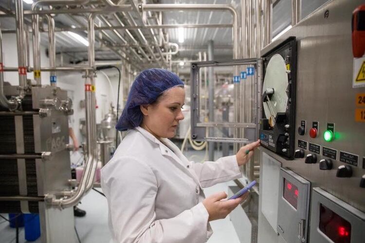 NMPF beefs up coronavirus resource website for dairy