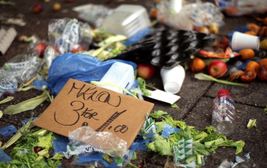 Supermarket-food-waste.jpg