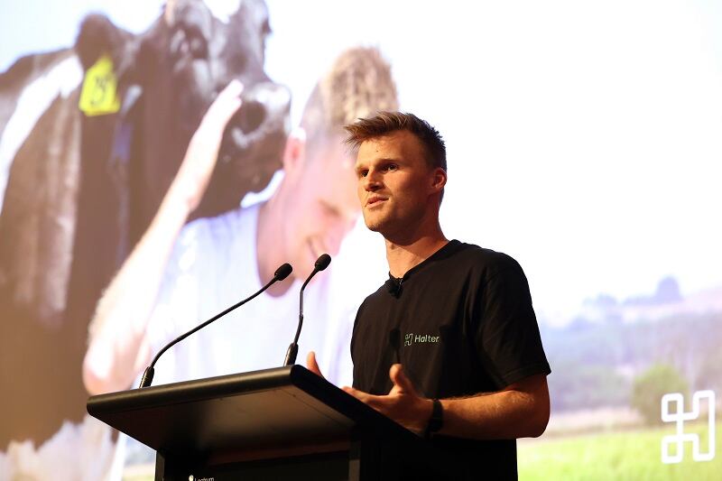 Craig-at-Australian-Dairyfarmer-Conference-2024-3.jpg