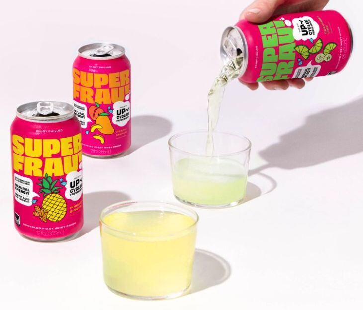 SUPER-FRAU-DRINKS.jpg