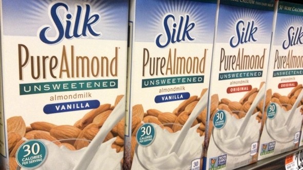 2. Silk Unsweetened Almond Milk 
