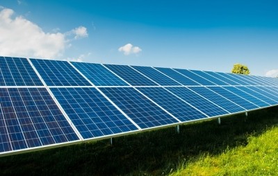 The two-megawatt solar array will power eight acres of land of Joseph Gallo Farms and eliminate an estimated 27,500 metric tons of CO2 emissions over the next 20 years.©iStock/Catalin205