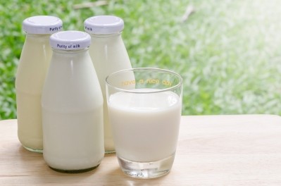 Researchers said consuming raw milk and cheese poses a higher safety risk than having pasteurized products. ©iStock/nathaphat 