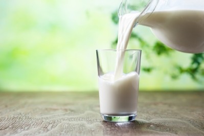 New research suggest milk with A2 beta casein elicits reduced gastrointestinal discomfort among milk-sensitive participants. ©GettyImages/naturalbox