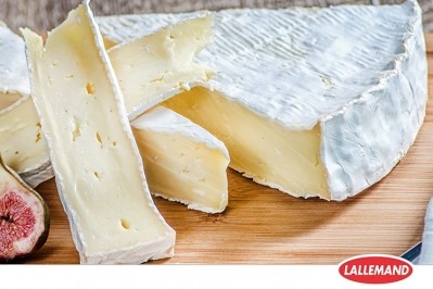 VELV-TOP BL PB1 complements the range of LSC Penicillium and Geotrichum products for the production of soft bloomy rind cheeses.