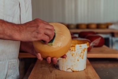 The natural cheese wax matches the performance of commonly-used paraffin-based cheese waxes while being a more sustainable choice for the environment. Image: Getty/.shock
