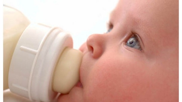 Doctors fear drop in breastfeeding if formula firms policed themselves