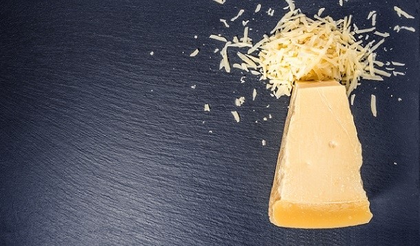 Schuman Cheese produces a variety of hard and soft cheeses which are all inspected for contaminants using Eagle PI X-ray technology. ©iStock/a_lis
