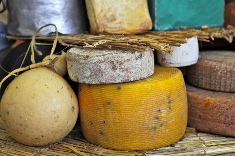 There is no provenance scheme for artisan or "farmhouse" cheeses produced in Ireland