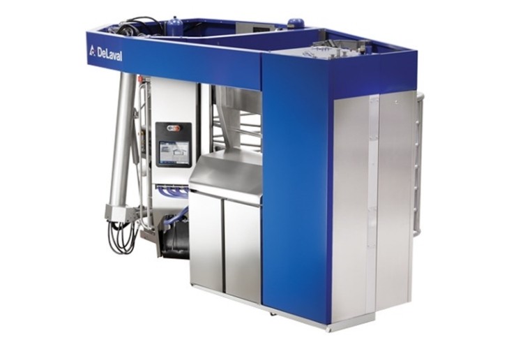 The new DeLaval VMS milking system V300 is available worldwide.