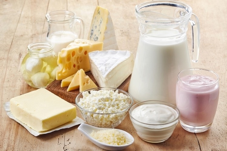 The National Dairy Council supports the new guidelines for the inclusion of dairy, while the Physicians Committee for Responsible Medicine wants the promotion of daily dairy deleted. Pic: Getty Images/baibaz