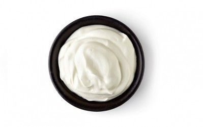 As Greek yogurt growth slows, consumers seek new options in cultured dairy. ©iStock/bigacis