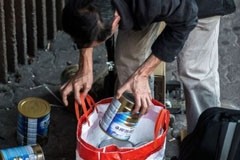 Hong Kong takes strong measures as smugglers milk formula supplies