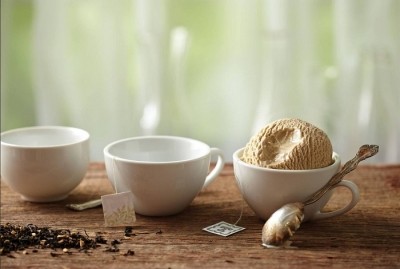 Tea-rrific Ice Cream infuses fresh-brewed loose leaf and herbal teas into each of its seven flavors. 