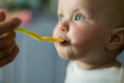 UNICEF calls on governments to enact stricter laws to control infant food marketing. ©iStock/Ritter75