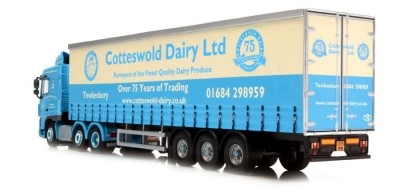 Kliklok QSSF600 shrink-wrap machines Cotteswold Dairy