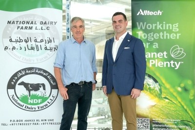 Pictured are Gerald Kiernan, general manager National and Masakin Dairy Farms (left) and Paul McVeigh, regional manager, Alltech UAE.© Alltech 