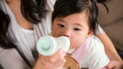 Japan’s Ministry of Health, Labour and Welfare has revised an ordinance to permit the local production and sale of liquid infant formula. ©Getty Images